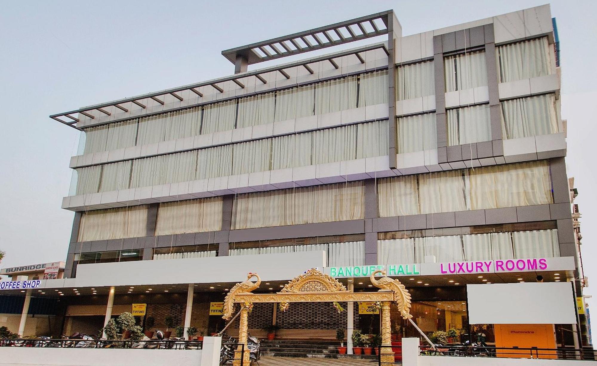 Capital O Wild Wings Hotel Near Omni Hospital Lane Nagole Main Road Upal Exterior photo